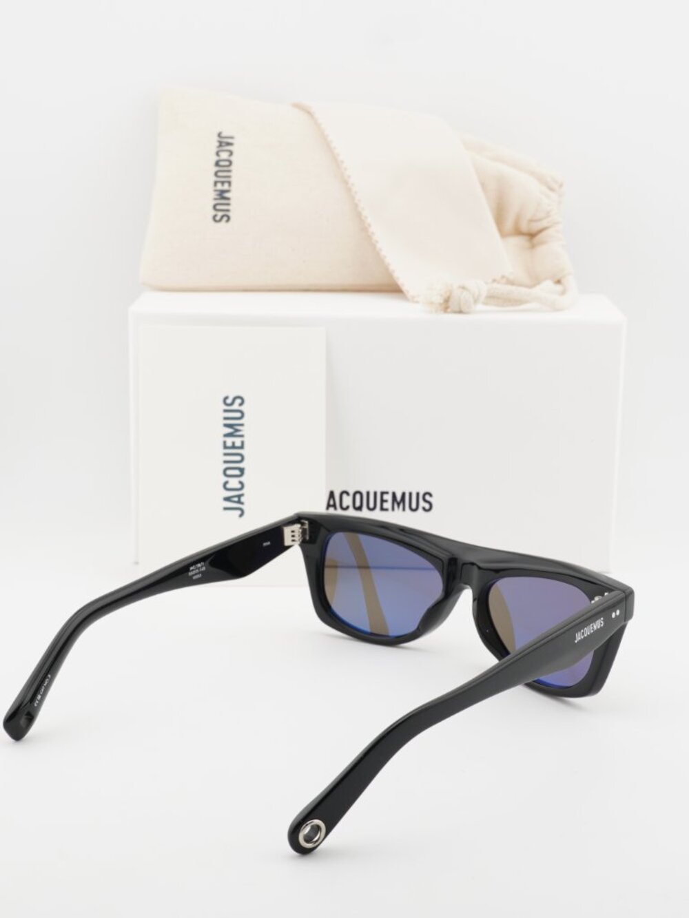 Jacquemus PINA JAC/58 C1 Sunglasses Black Cat Eye Frame, Grey Lenses - Picture 10 of 10